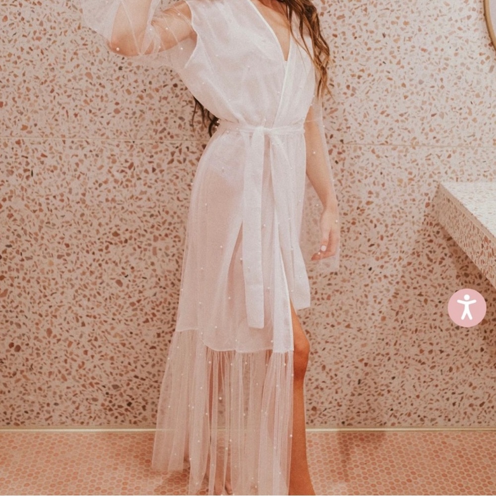 Untamed Petals - Serena Robe